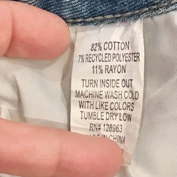 Banjara 1 (24) Button Fly Distressed Denim Women’s Jeans Shorts Mid Rise - Picture 5 of 6